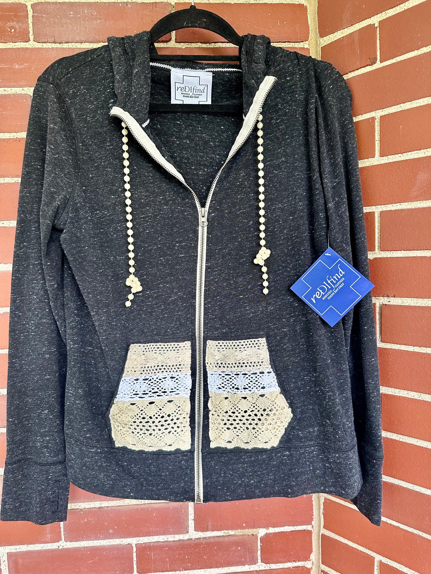 Gray Zipper Hoodie Drawstring Pearl